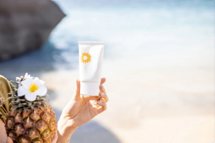 як часто оновлювати сонцезахисний крем на обличчі